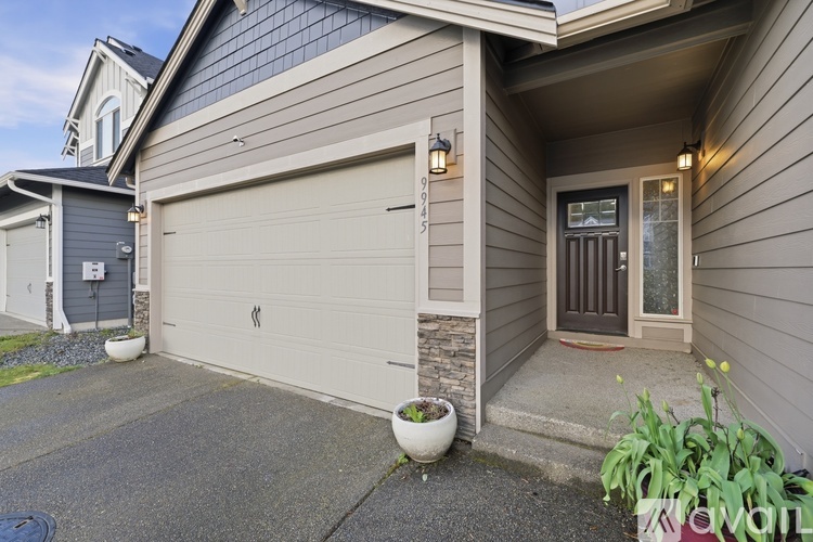 9945 Jackson Street Southeast 4 Beds Single Family Home for Rent - Photo gallery 2