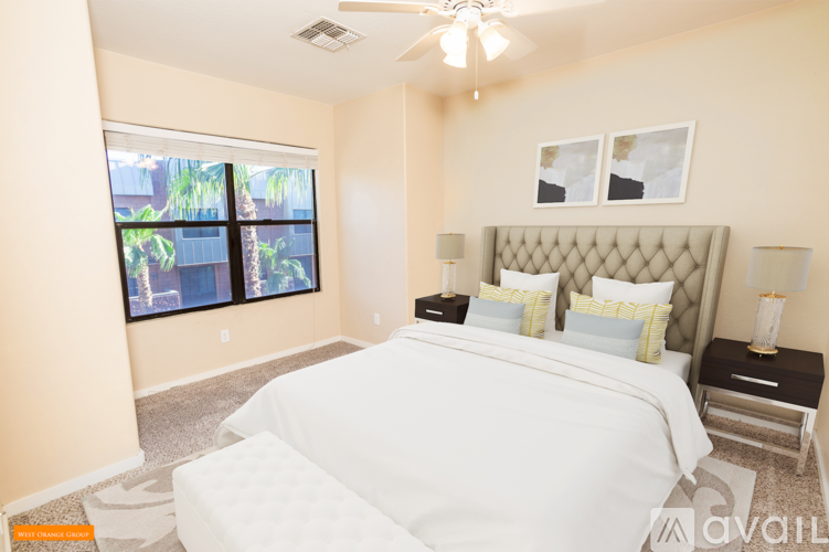 330 S Farmer Ave 3 Beds Townhouse for Rent - Photo gallery 3