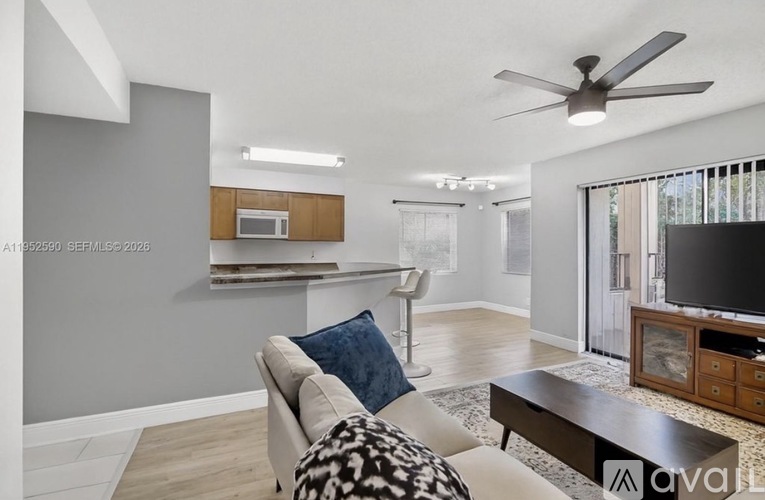 9999 Summerbreeze Drive 1 Condo for Rent - Photo gallery 1