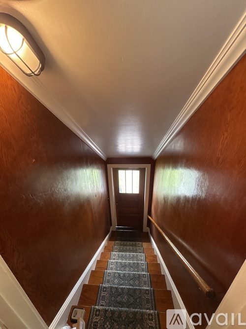221 1/2 East Doty Avenue 2 Beds Apartment for Rent - Photo gallery 4