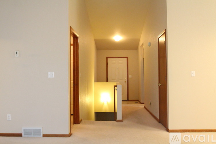 762 Kaitlyn Cir 3 Beds Apartment for Rent - Photo gallery 5