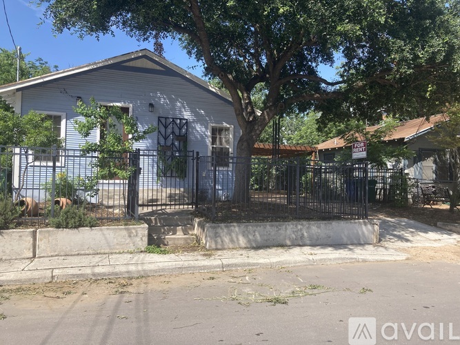 305 Keller St 3 Beds Single Family Home for Rent - Photo gallery 1