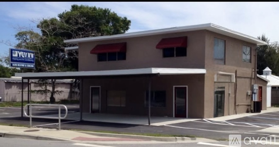 817 Honore Avenue 2 Beds Single Family Home for Rent - Photo gallery 1