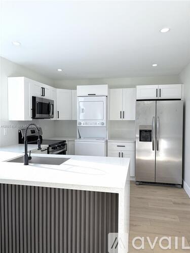 2956 NW 47th St 1 Apartment for Rent - Photo gallery 2