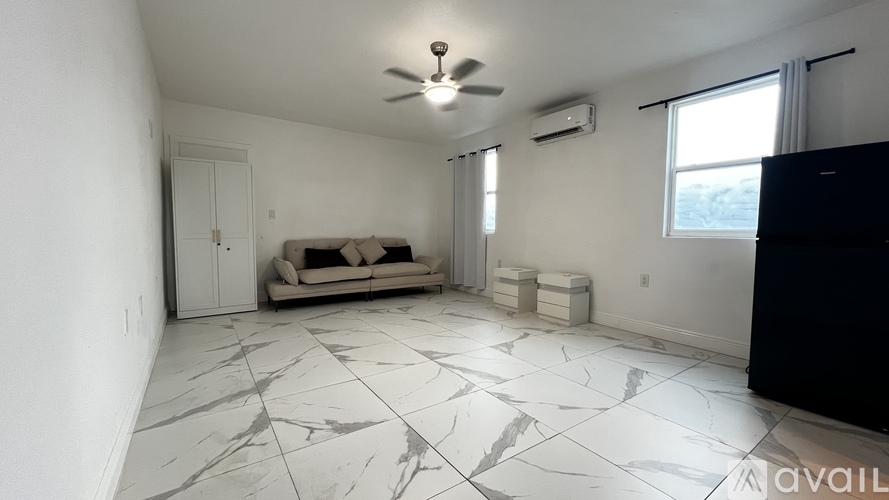 7502 Lakeside Blvd Studio Apartment for Rent - Photo gallery 1