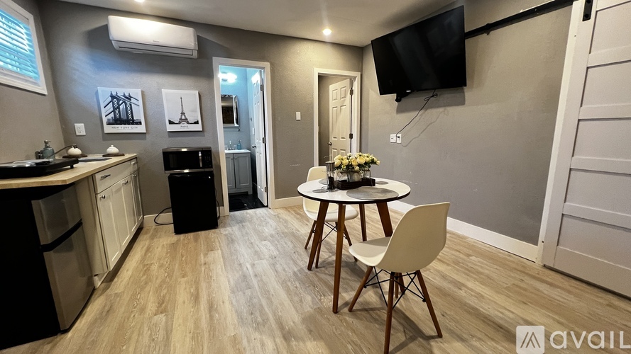 7502 Lakeside Blvd Studio Apartment for Rent - Photo gallery 4