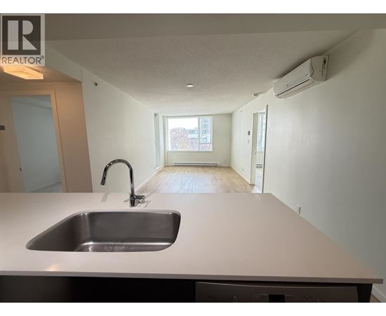 8xx 7888 ACKROYD ROAD 2 Beds Apartment, Home for Rent - Photo gallery 2