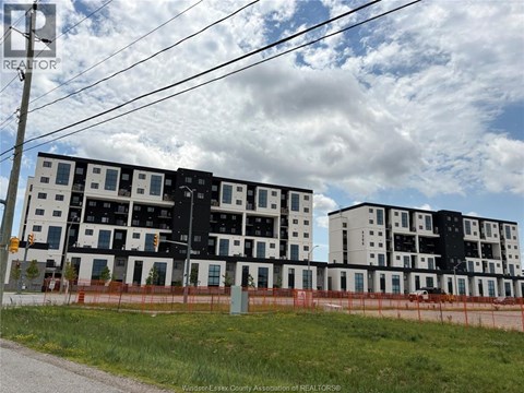 4300 LAURIER PARKWAY Unit# 288 3 Beds Apartment for Rent