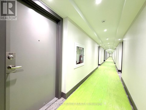 405 - 51 CLARINGTON BOULEVARD 2 Beds Apartment for Rent