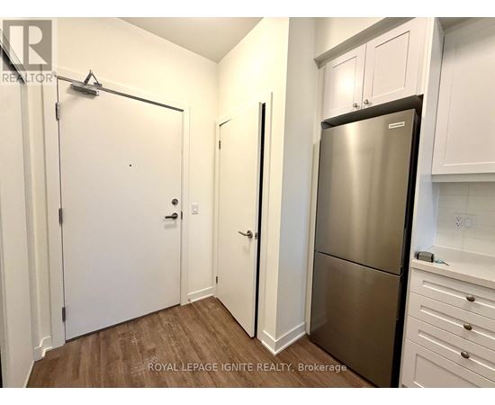 405 - 51 CLARINGTON BOULEVARD 2 Beds Apartment, Condo, Home for Rent - Photo gallery 4