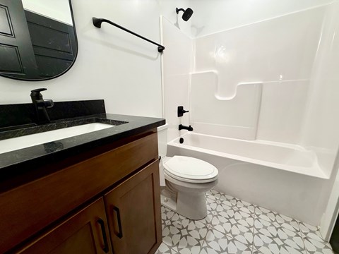 621 Thomas Street 3 Beds Apartment for Rent