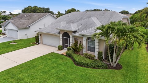 670 Lambton Ln 3 Beds Apartment for Rent