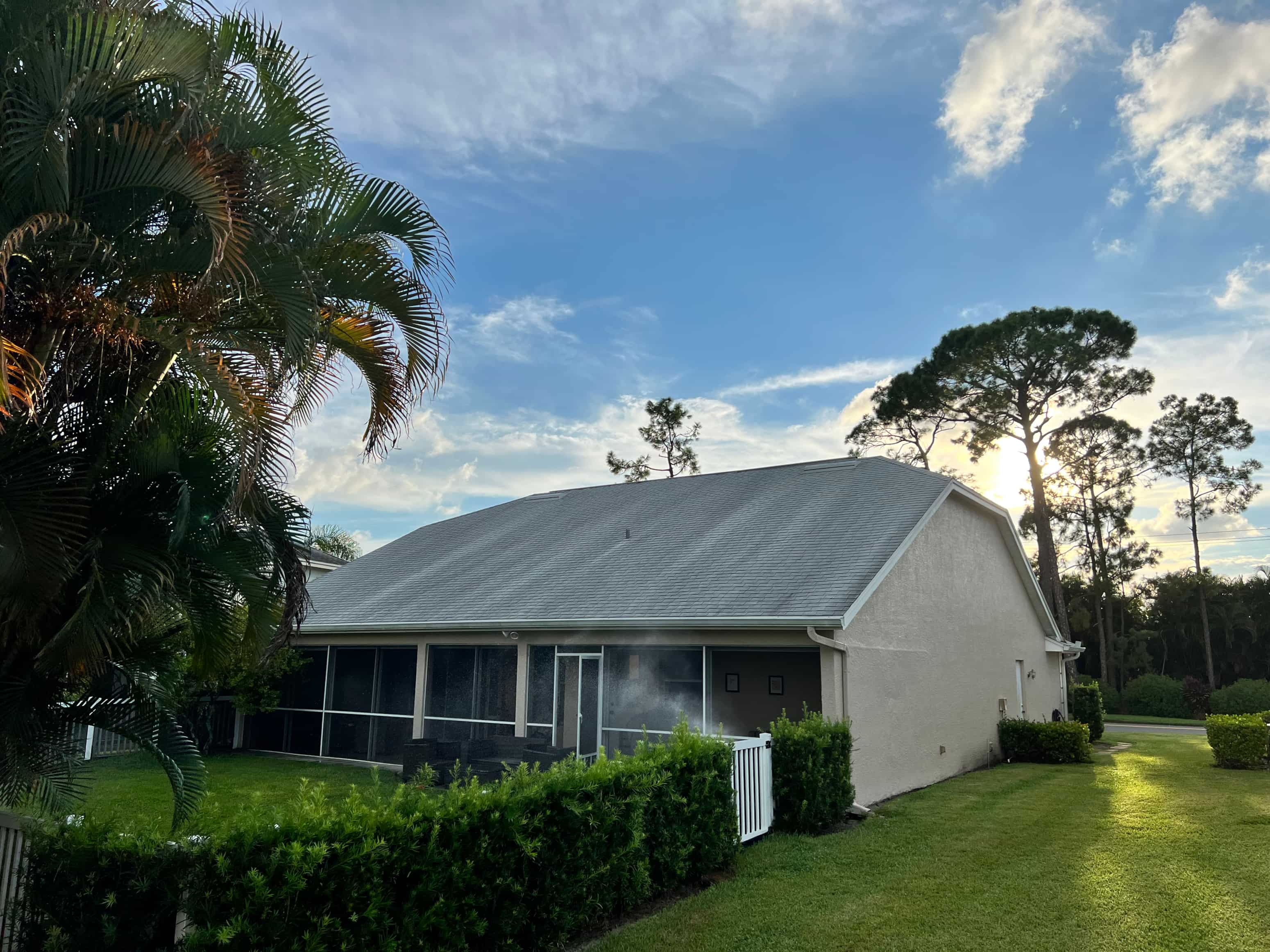 670 Lambton Ln 3 Beds House for Rent - Photo gallery 2