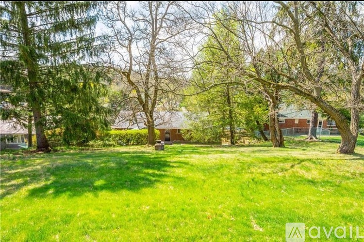 5433 Brightwood Road 3 Beds Single Family Home for Rent - Photo gallery 2