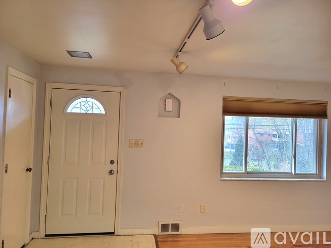 5433 Brightwood Road 3 Beds Single Family Home for Rent - Photo gallery 5