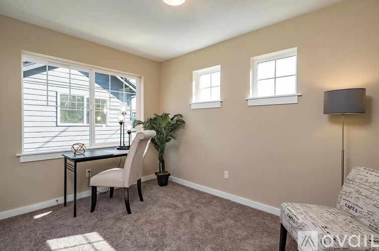 2718 S Andover St 3 Beds Single Family Home for Rent - Photo gallery 3