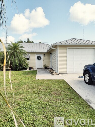 5490 Thomas St 2 Beds Apartment for Rent - Photo gallery 2