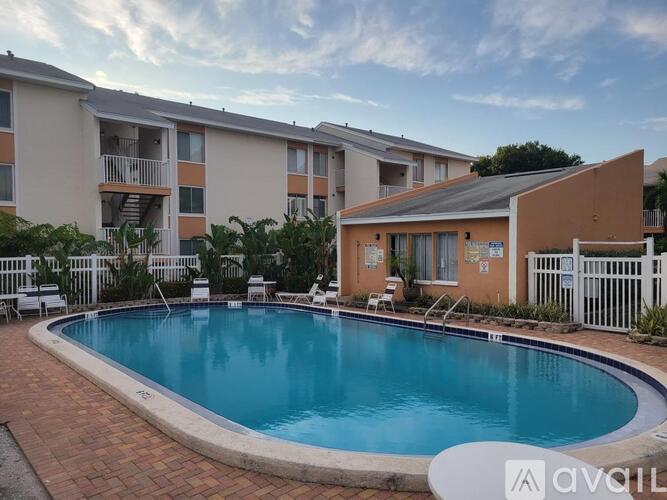 621 99th Ave N 1 Apartment for Rent - Photo gallery 2