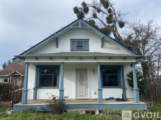 610 West 4th Street 2 Beds Single Family Home for Rent - Photo gallery 1