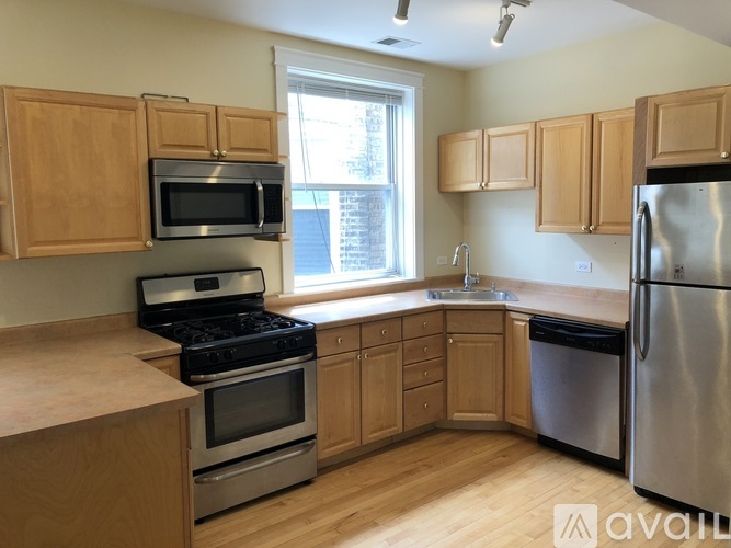 2180 W Giddings St 3 Beds Apartment for Rent - Photo gallery 1