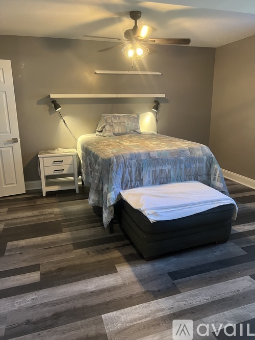 707 St Catherine Ct 1 Apartment for Rent - Photo gallery 5