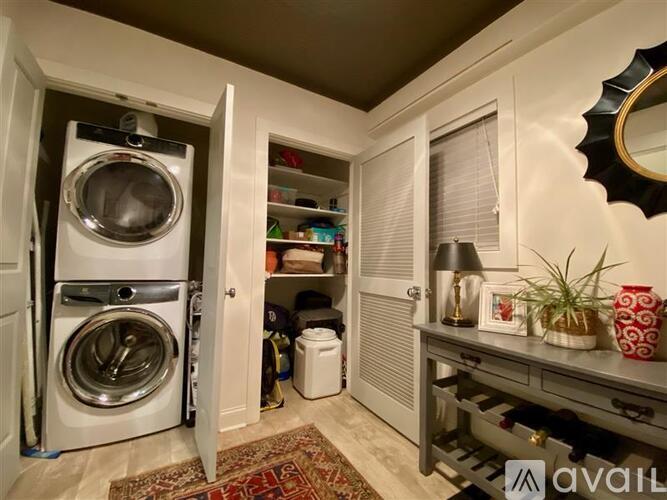 32 Potomac Avenue 2 Beds Single Family Home for Rent - Photo gallery 5