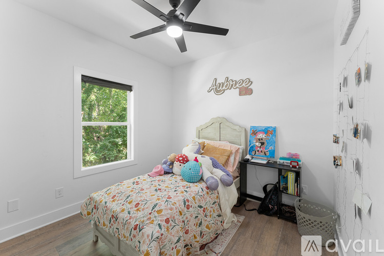 505 Washington Street 3 Beds Single Family Home for Rent - Photo gallery 2