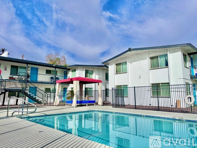 4435 N 8th Ave 1 Apartment for Rent - Photo gallery 2