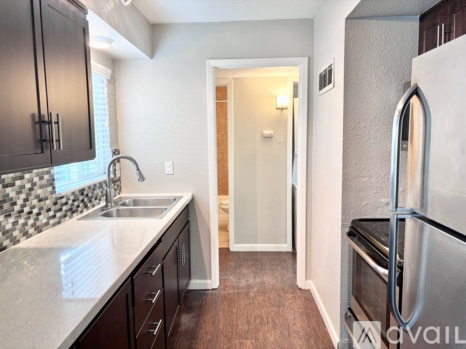 4435 N 8th Ave 1 Apartment for Rent - Photo gallery 4