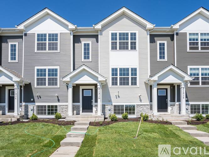 2131 Sassafras Wy 2 Beds Apartment for Rent - Photo gallery 1