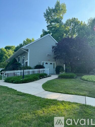 61 Deerberry Lane 2 Beds Apartment for Rent