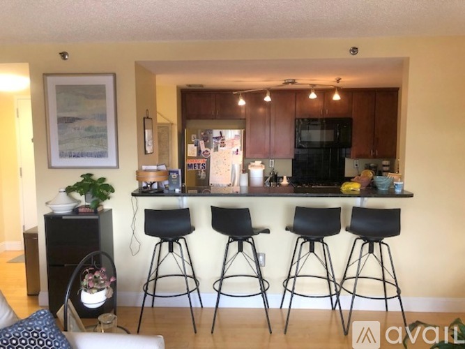 15 N Beacon St 1 Apartment for Rent - Photo gallery 2