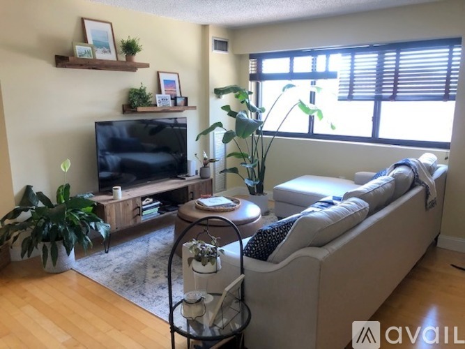 15 N Beacon St 1 Apartment for Rent - Photo gallery 3