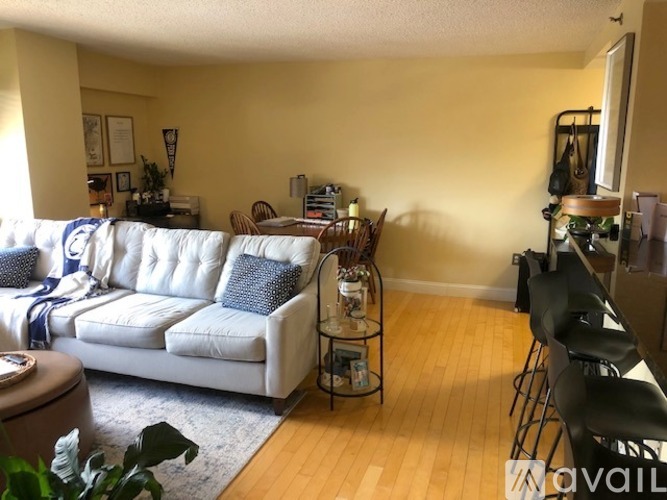 15 N Beacon St 1 Apartment for Rent - Photo gallery 4