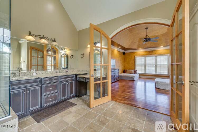 130 Sun Chase Ct 5 Beds Single Family Home for Rent - Photo gallery 5