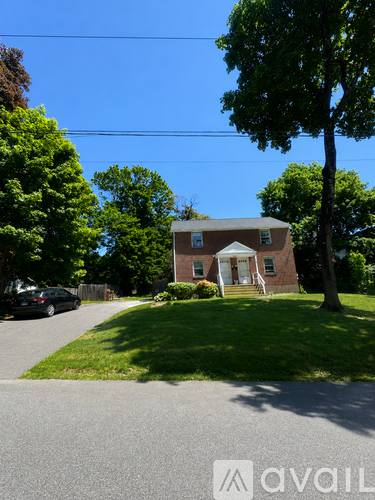 93 E Main St 2 Beds Townhouse for Rent - Photo gallery 2