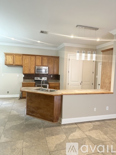 307 Sophie St 4 Beds Single Family Home for Rent - Photo gallery 3