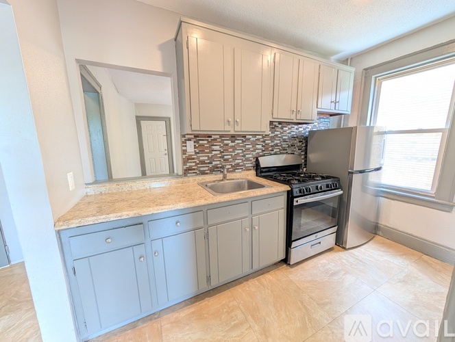 12 Groton St 2 Beds Apartment for Rent - Photo gallery 3