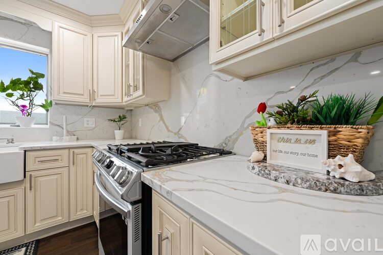 3250 Vista Drive 4 Beds Single Family Home for Rent - Photo gallery 2