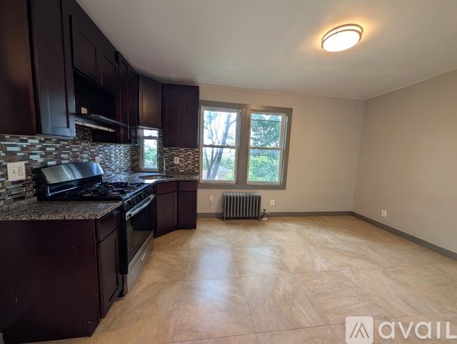 14 Groton St 1 Apartment for Rent - Photo gallery 3