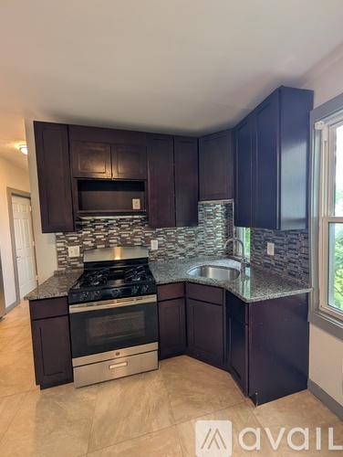 14 Groton St 1 Apartment for Rent - Photo gallery 5