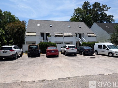 420 Cambridge Cir 2 Beds Apartment for Rent