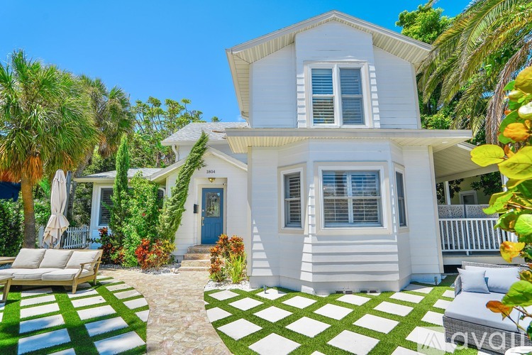 1804 Pass A Grille Way 4 Beds Single Family Home for Rent - Photo gallery 2