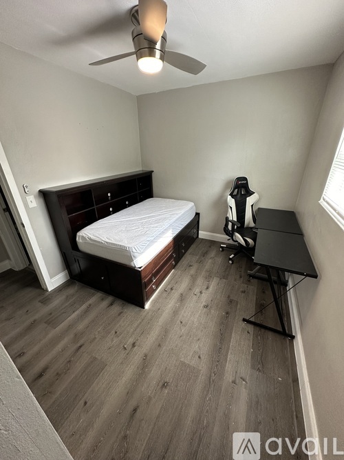 2907 Rollins Street 4 Beds Single Family Home for Rent - Photo gallery 3