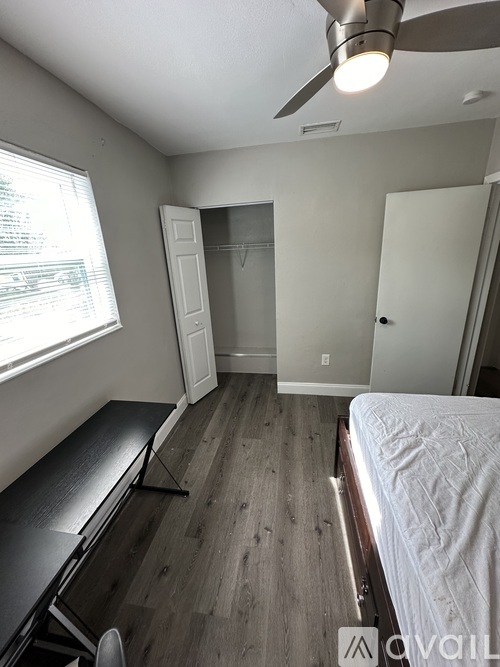 2907 Rollins Street 4 Beds Single Family Home for Rent - Photo gallery 4