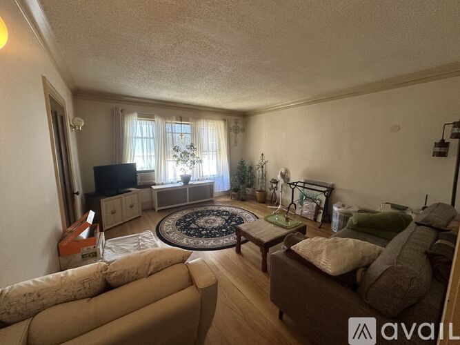 6234 N Bell Ave 1 Apartment for Rent - Photo gallery 2