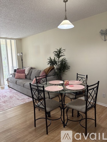 9340 Lagoon Place 1 Apartment for Rent - Photo gallery 5