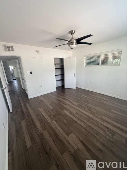 908 E Coronado Rd 4 Beds Single Family Home for Rent - Photo gallery 5
