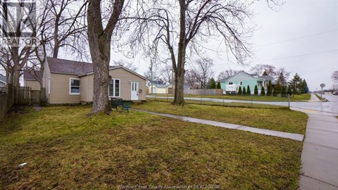 1296 ELM AVENUE 3 Beds Apartment for Rent