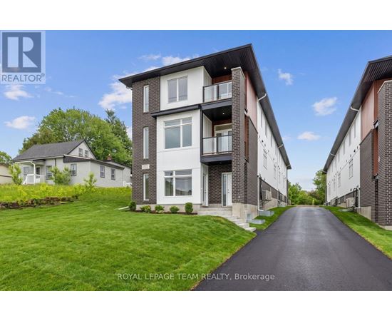 C - 6954 NOTRE DAME STREET 3 Beds Home, Multifamily for Rent - Photo gallery 2